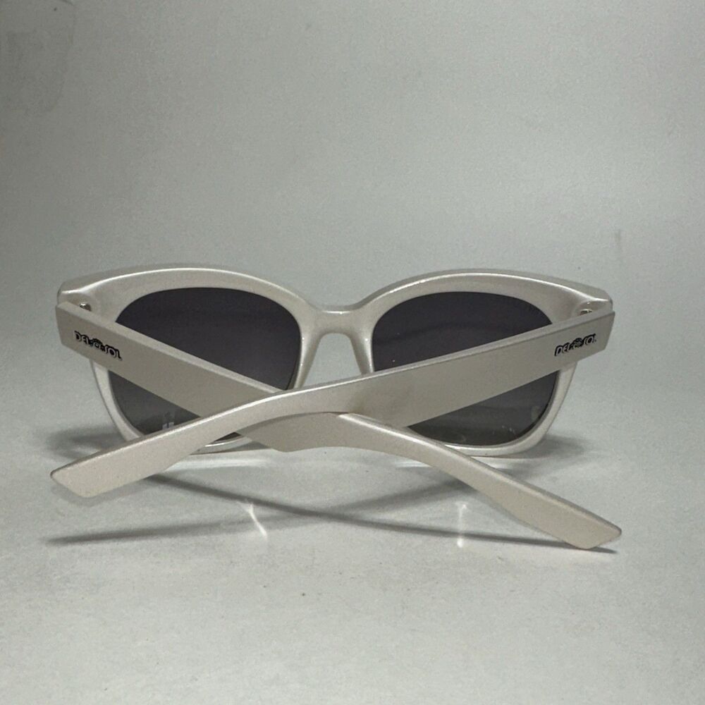 Solize By Del Sol Sweet Caroline Sunglasses - Picture 4 of 5